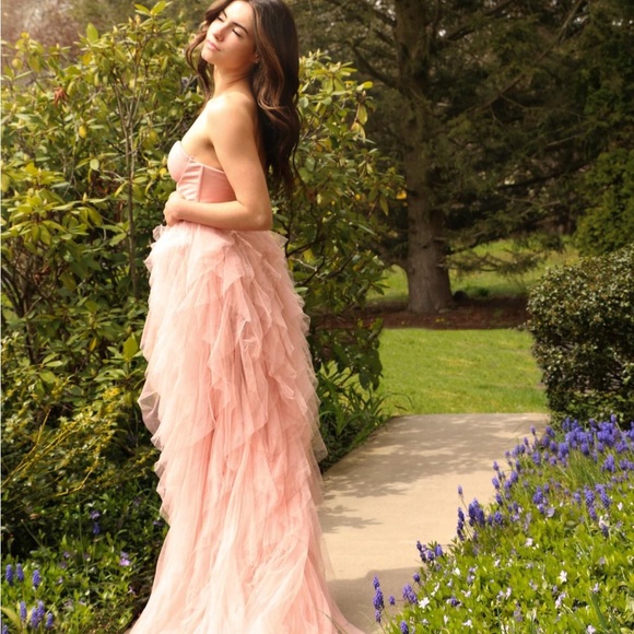 Meet your Posher, Alexis - Picture 6 of 15